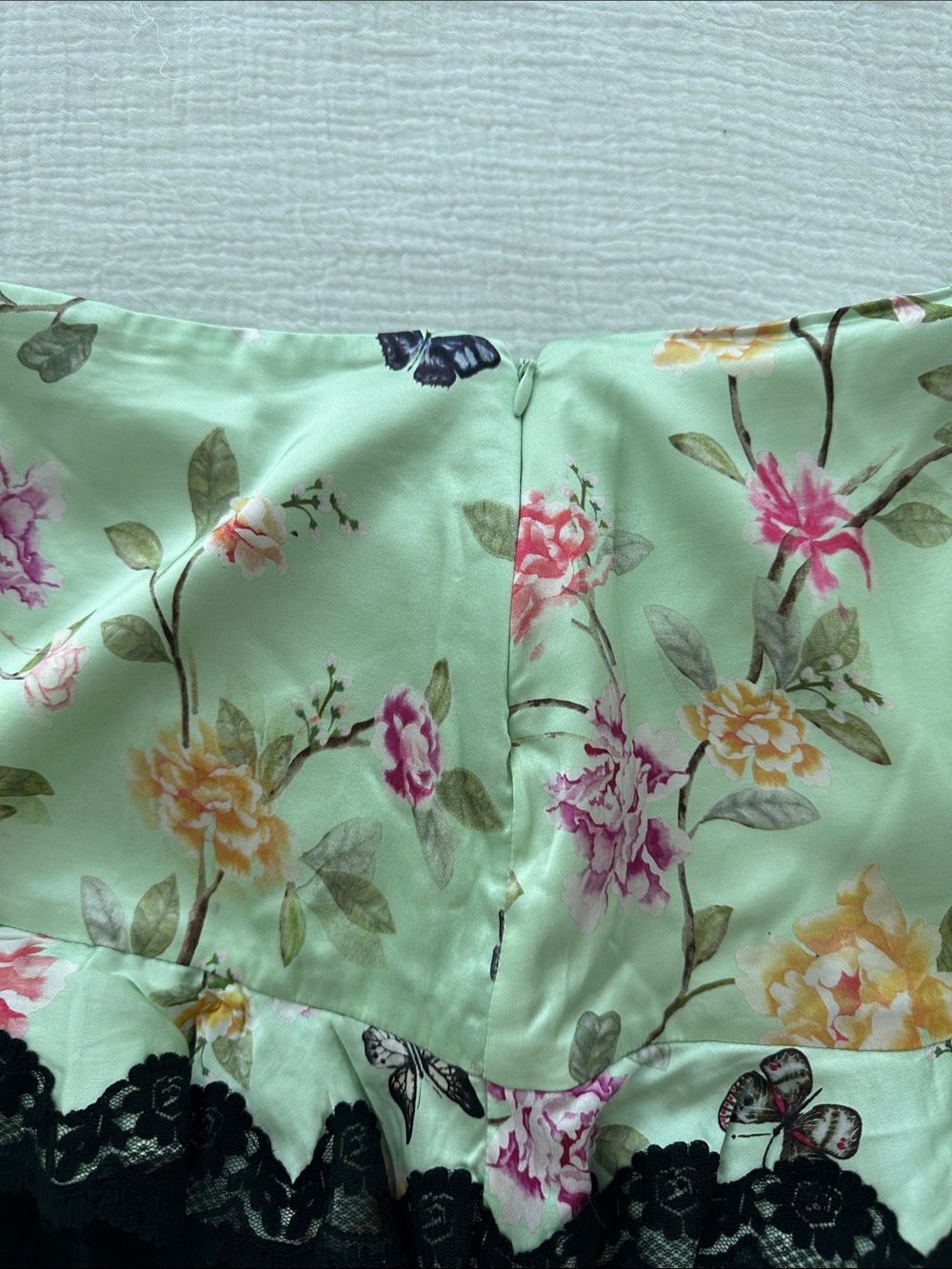 Lovers and Friends mini skirt - Picture 5 of 6